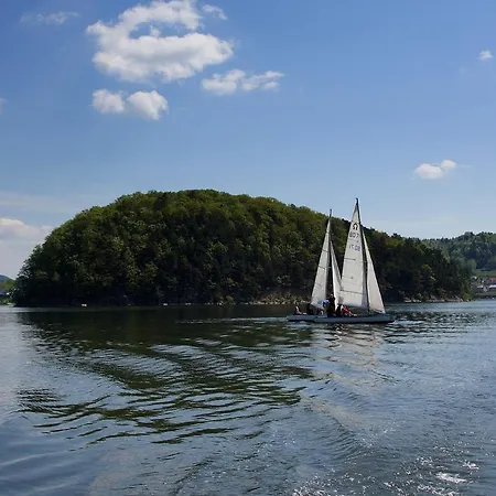 Rest Sp Z O O Pansiyon *